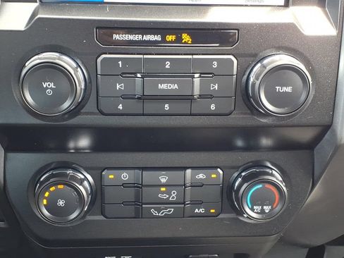 Used 2019 Ford F150 XLT AWD/4WD image 8