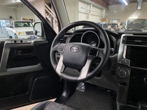 Used 2011 Toyota 4Runner Trail image 19
