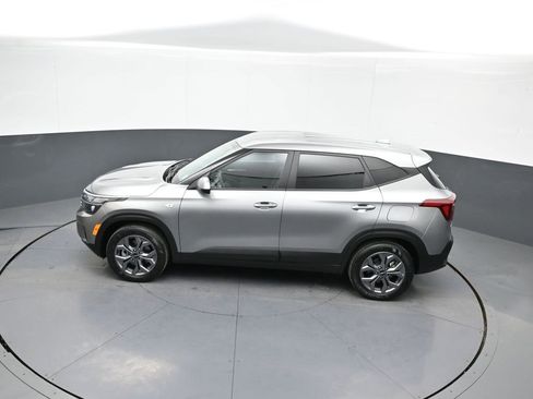 Certified 2024 Kia Seltos LX image 40