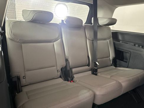 Used 2025 Ford Expedition Active RWD image 26