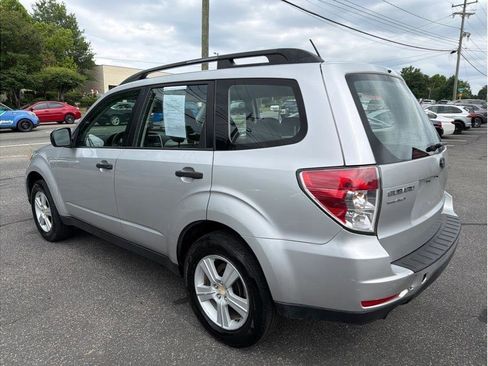 Used 2010 Subaru Forester 2.5X AWD/4WD image 4