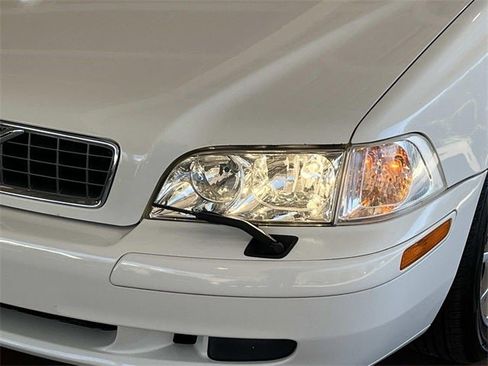 Used 2004 Volvo S40 image 10