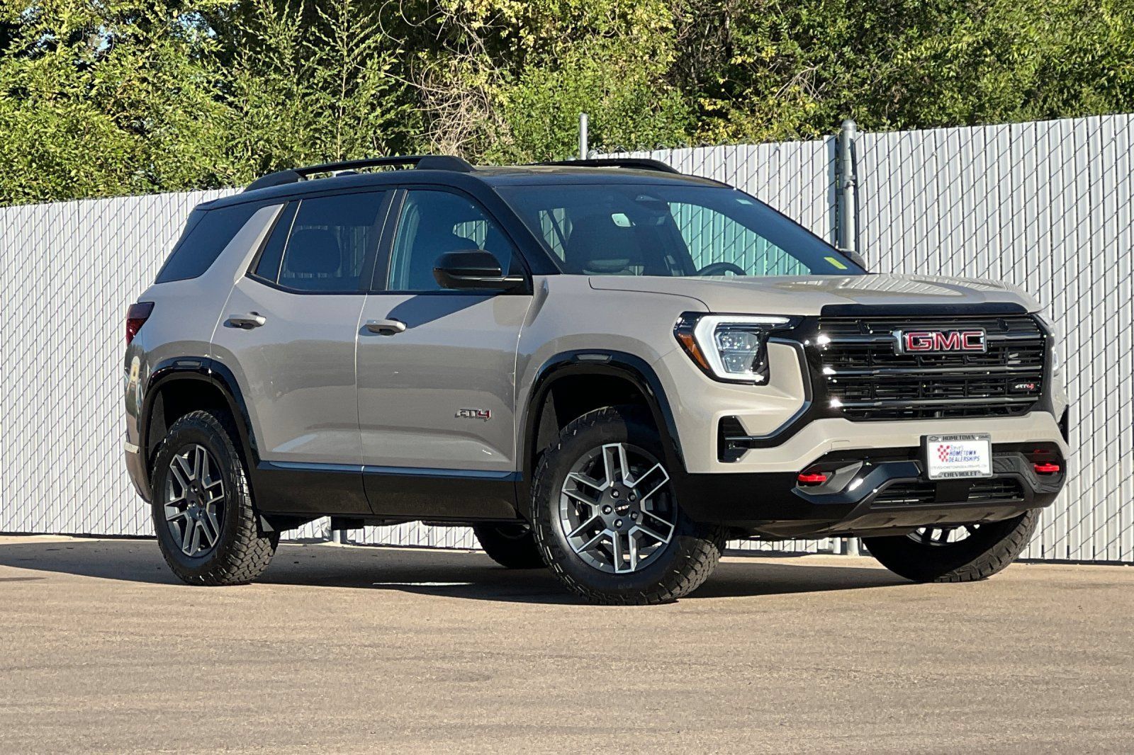 New 2027 GMC Terrain AT4 w/ Technology Package II AWD/4WD image 2