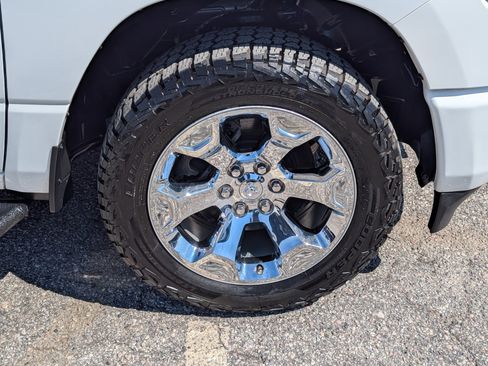 Used 2022 RAM 1500 Big Horn image 6