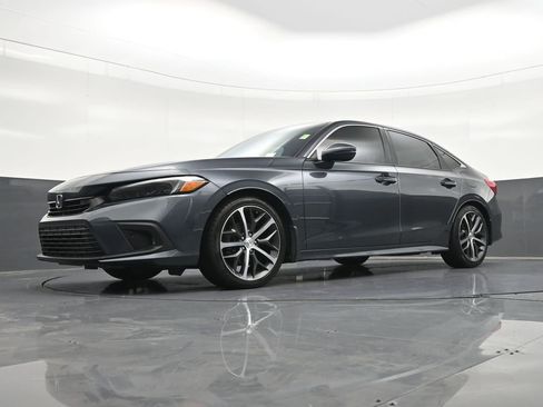 Used 2024 Honda Civic Touring image 22