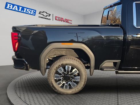 New 2025 GMC Sierra 2500 Denali w/ Denali Reserve Package image 23