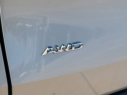 Certified 2025 Toyota Grand Highlander LE image 34