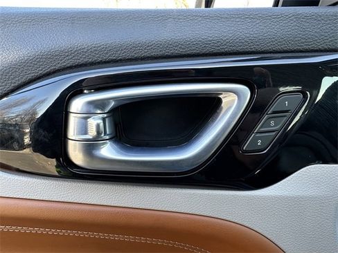 Used 2022 Jeep Compass Limited w/ Elite Group image 35