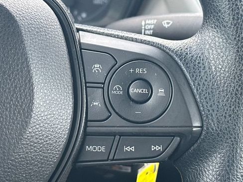 Used 2023 Toyota Corolla LE FWD image 20