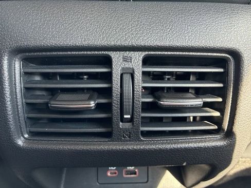 Used 2025 Nissan Altima 2.5 SL image 22