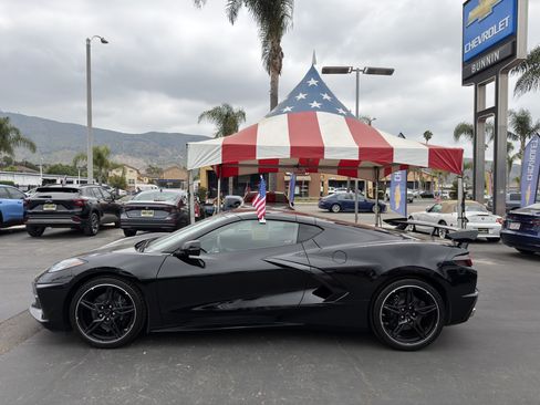 Used 2023 Chevrolet Corvette Stingray Coupe w/ 1LT RWD image 5