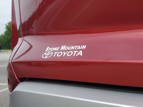 Used 2023 Nissan Pathfinder Platinum w/ Cargo Package AWD/4WD image 9