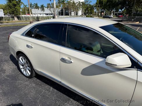 Used 2014 Cadillac XTS Premium image 19