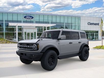 New 2026 Ford Bronco Outer Banks w/ Sasquatch Package