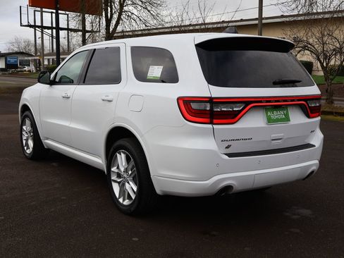 Used 2025 Dodge Durango GT AWD/4WD image 4