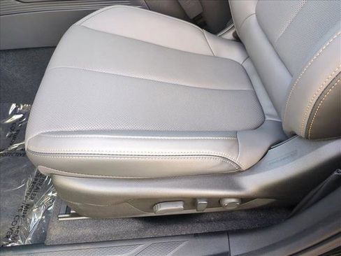 New 2026 Subaru Outback Limited XT image 4