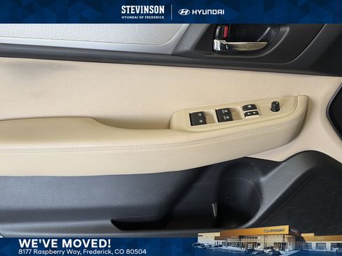 Used 2017 Subaru Outback 2.5i Premium AWD/4WD image 1