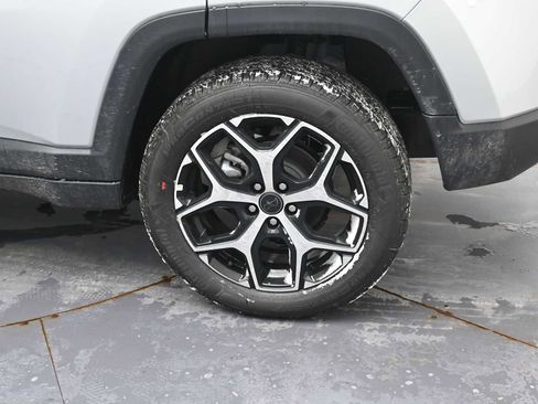 New 2026 Jeep Compass Limited image 5