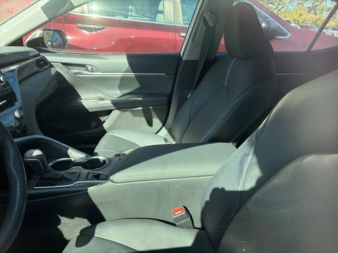 Used 2023 Toyota Camry XLE image 2