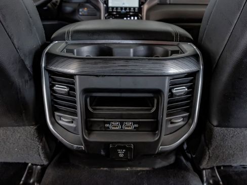 Used 2024 RAM 2500 Laramie w/ Night Edition AWD/4WD image 36