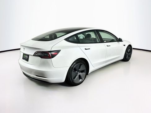 Used 2021 Tesla Model 3 Standard Range Plus RWD image 9