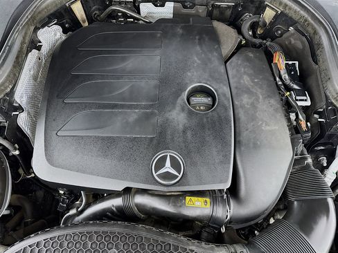 Used 2020 Mercedes-Benz GLC 300 image 37