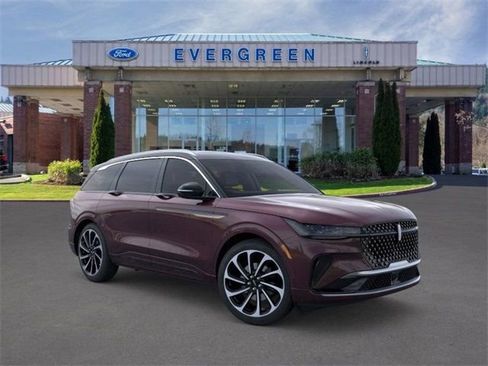 New 2025 Lincoln Nautilus Black Label image 7