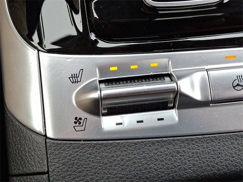 Certified 2023 Kia Carnival SX Prestige image 25