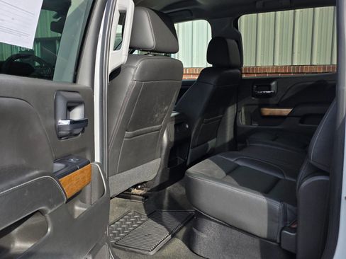 Used 2018 Chevrolet Silverado 1500 LTZ w/ LTZ Plus Package image 20