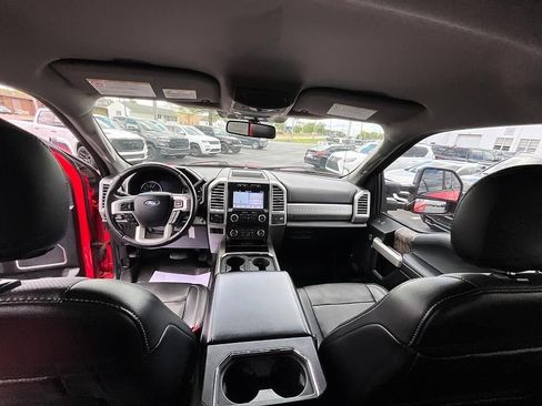 Used 2017 Ford F250 Lariat w/ Chrome Package AWD/4WD image 35
