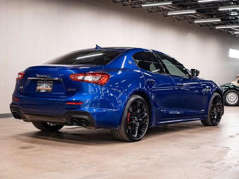 Used 2019 Maserati Ghibli S GranSport Q4 AWD/4WD image 39