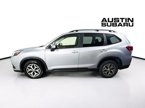 Used 2023 Subaru Forester Premium AWD/4WD image 4