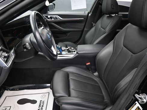 Used 2022 BMW i4 eDrive40 w/ Premium Package image 27