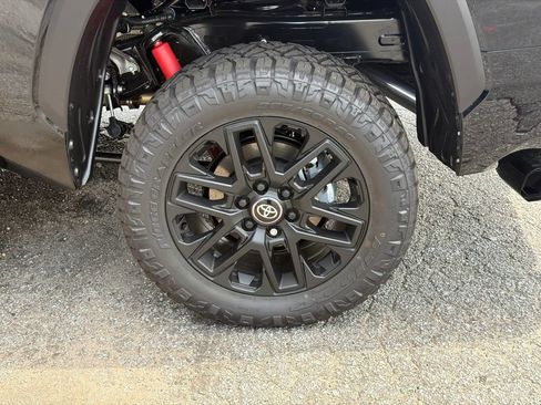 New 2026 Toyota Tundra 4x4 CrewMax image 19