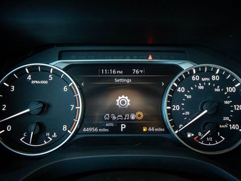 Used 2021 Nissan Rogue S image 37