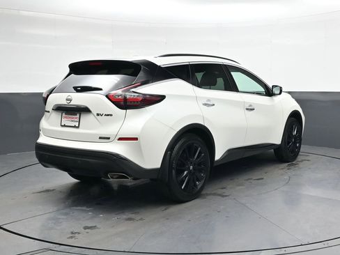 Used 2024 Nissan Murano SV w/ SV Midnight Edition Package image 4