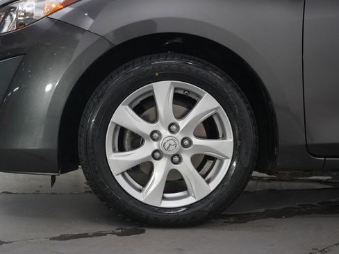 Used 2011 MAZDA MAZDA3 i Touring FWD image 25