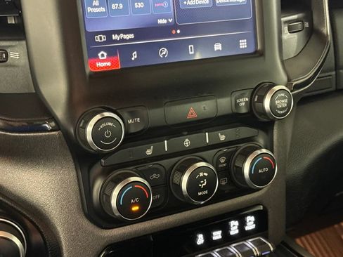 Used 2022 RAM 1500 Big Horn w/ Built-to-serve Edition AWD/4WD image 27