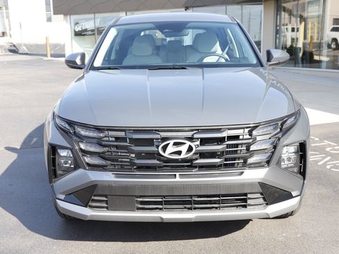 New 2026 Hyundai Tucson Blue SE w/ Tow & Go Package AWD/4WD image 10