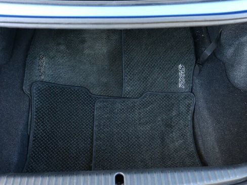 Used 2004 MAZDA RX-8 w/ AT Grand Touring Pkg image 25