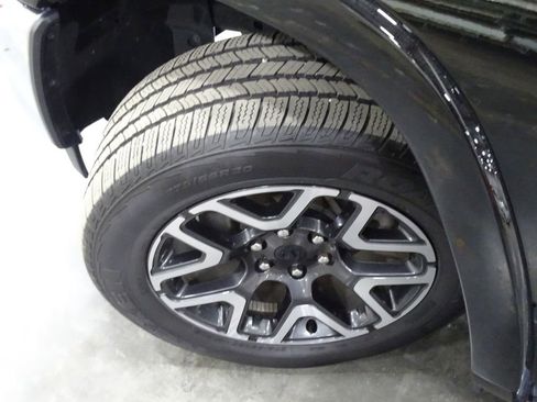 Used 2025 RAM 1500 Laramie image 43