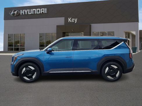 Used 2024 Kia EV9 Wind image 6