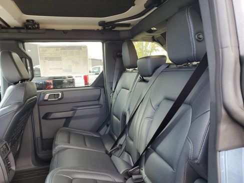 New 2025 Ford Bronco Big Bend w/ Black Diamond Package image 8
