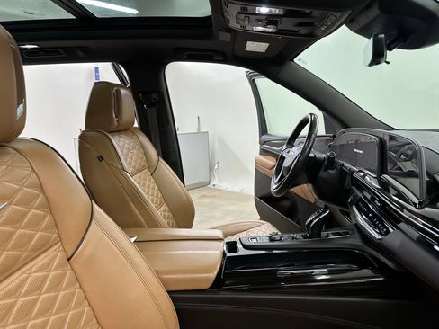 Certified 2023 Cadillac Escalade Sport AWD/4WD image 22