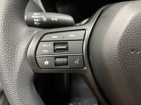 New 2027 Honda HR-V LX image 13