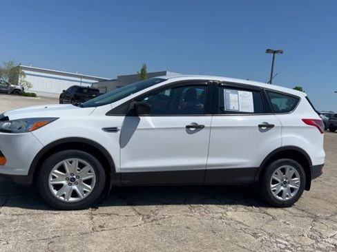 Used 2016 Ford Escape S FWD image 5