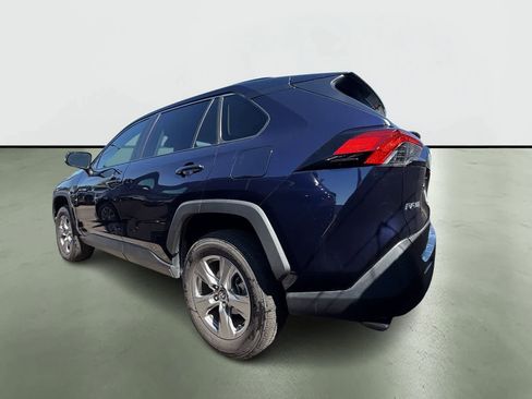 Used 2025 Toyota RAV4 XLE image 3