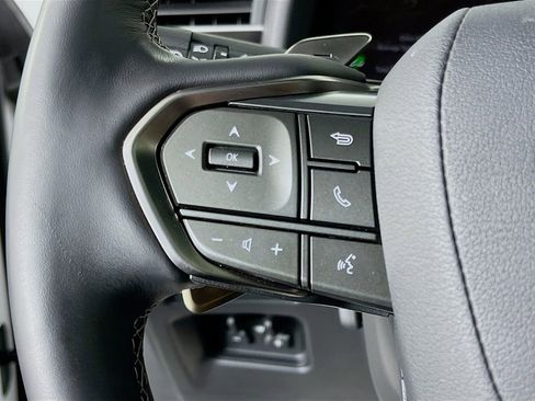 Used 2025 Lexus LX 700h Overtrail image 15