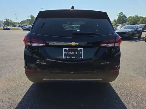 Used 2023 Chevrolet Equinox LT AWD/4WD image 13