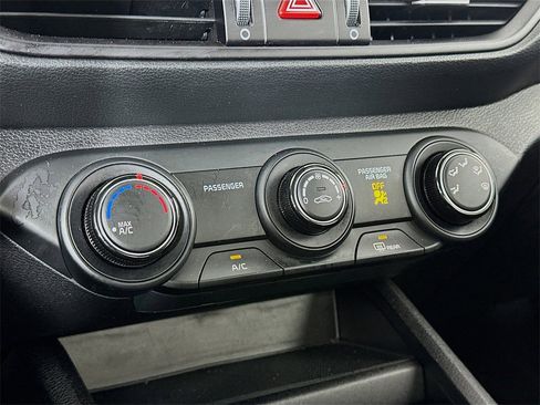 Certified 2024 Kia Forte LXS image 21